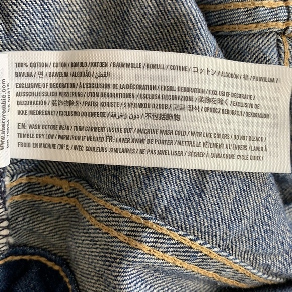 abercrombie & fitch • cuffed cutoff denim shorts - Picture 8 of 11